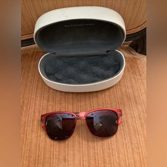 Balenciaga BAL0011S Red Shiny Women Sunglasses Out Of Stock - Picture 3 of 16